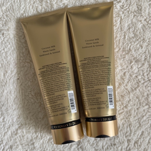 NWT Victoria's Secret Coconut Passion Fragrance Lotion Set - Picture 2 of 2